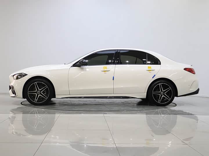 Фото 3 - Mercedes-Benz C-Class