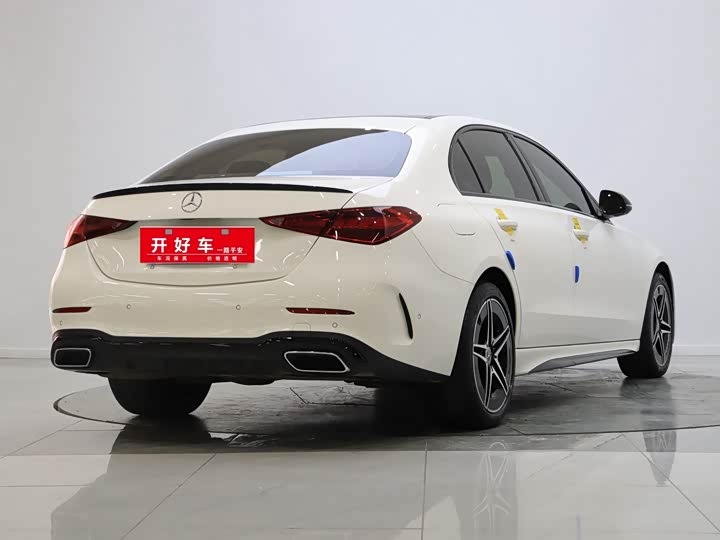 Фото 4 - Mercedes-Benz C-Class