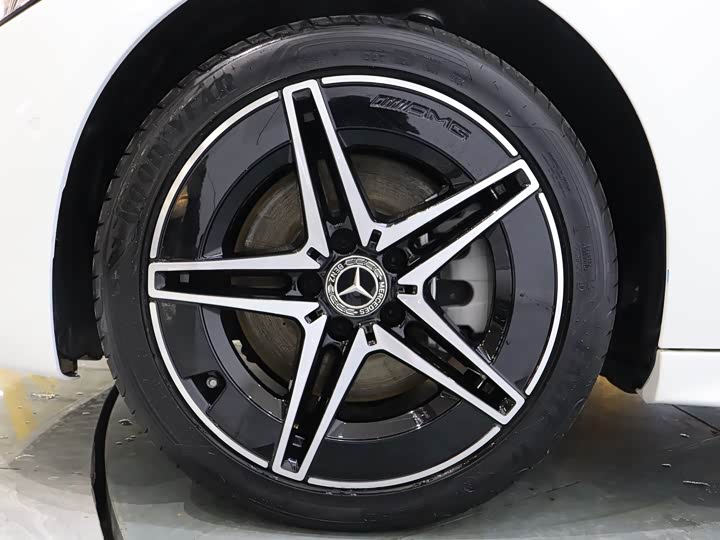 Фото 6 - Mercedes-Benz C-Class