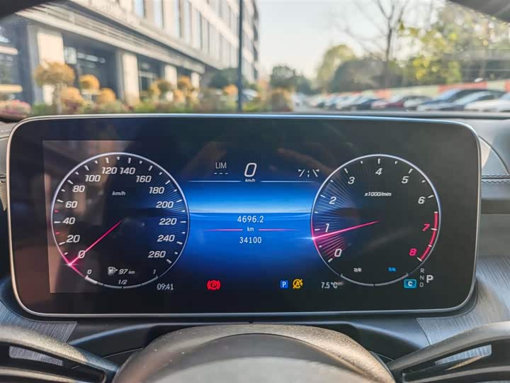 Фото 2 - Mercedes-Benz C-Class