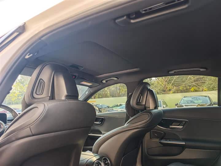 Фото 8 - Mercedes-Benz C-Class