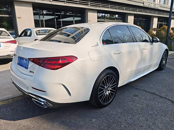 Фото 9 - Mercedes-Benz C-Class