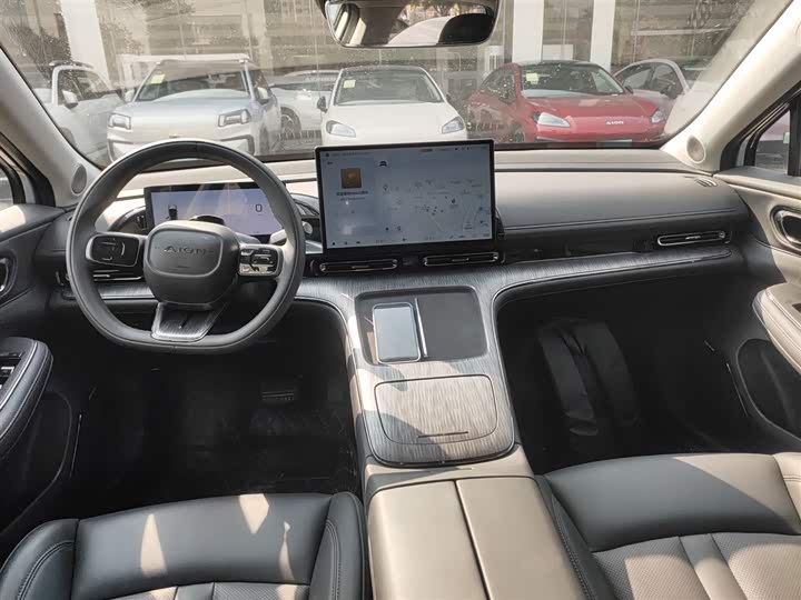 Фото 10 - GAC Aion S Max