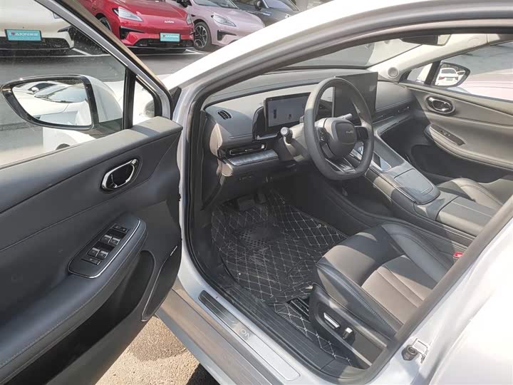 Фото 17 - GAC Aion S Max