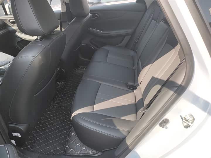 Фото 18 - GAC Aion S Max