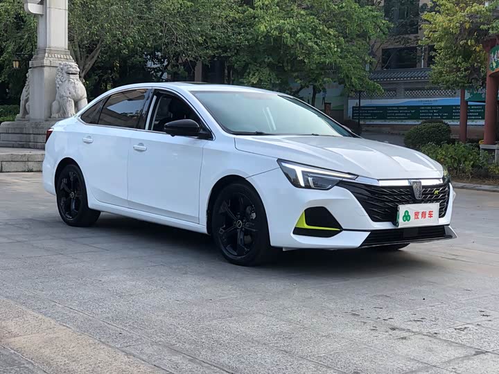 Фото 3 - Roewe i6 Max EV