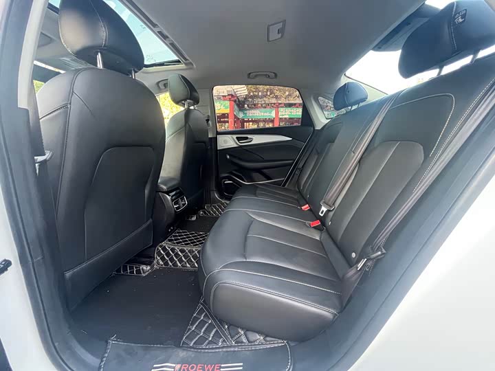 Фото 5 - Roewe i6 Max EV