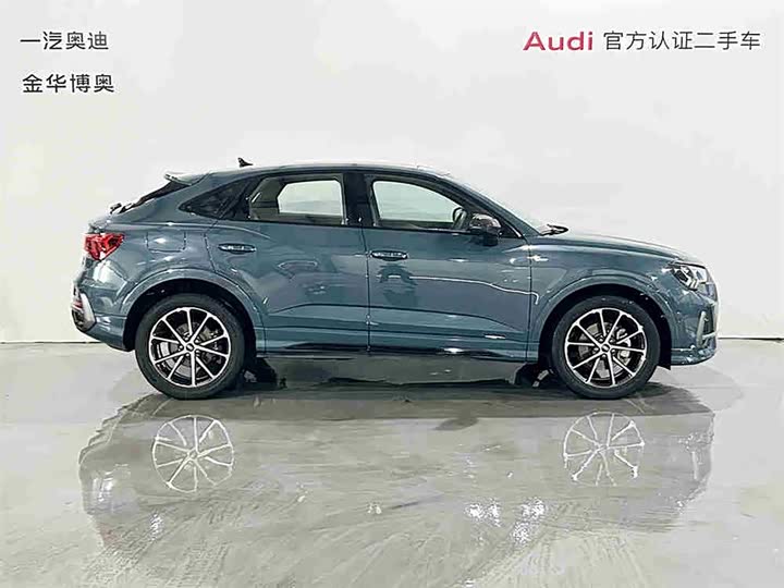 Фото 3 - Audi Q3
