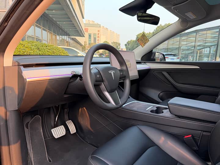 Фото 5 - Tesla Model Y