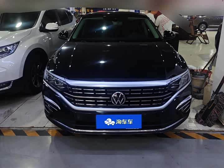 Фото 2 - Volkswagen Passat