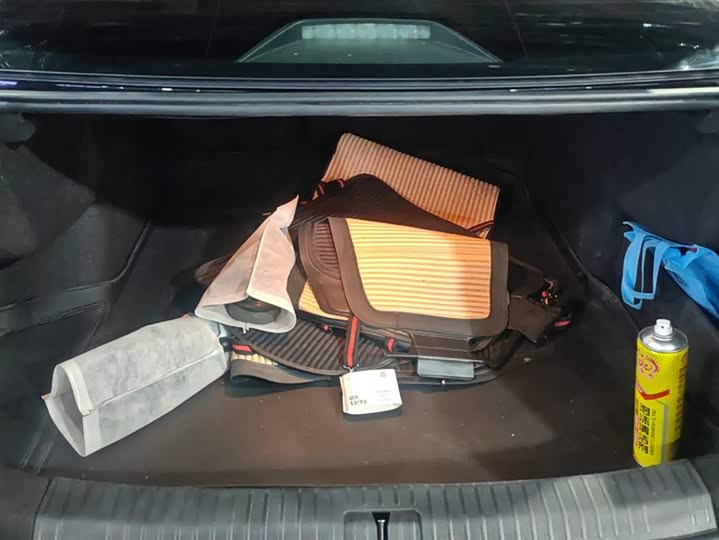 Фото 4 - Volkswagen Passat