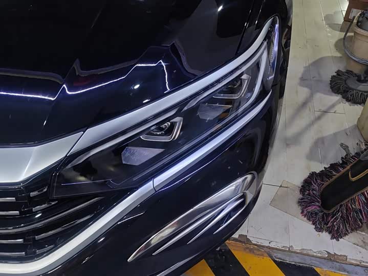 Фото 5 - Volkswagen Passat