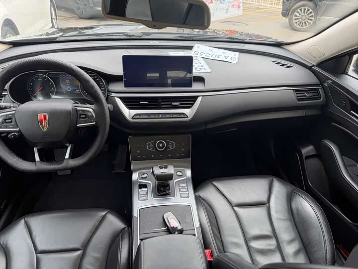 Фото 6 - Hongqi H5