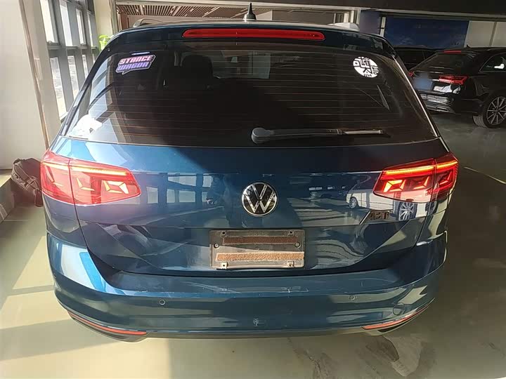 Фото 6 - Volkswagen Passat Variant