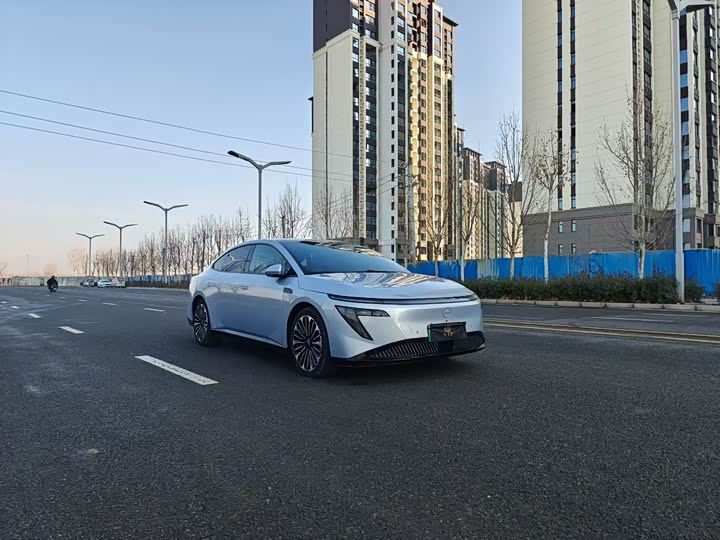 Фото 3 - Nissan N7