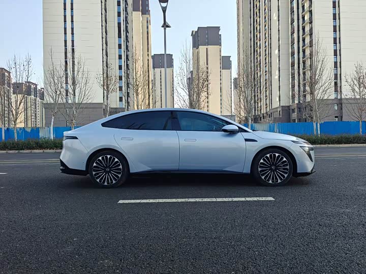 Фото 7 - Nissan N7