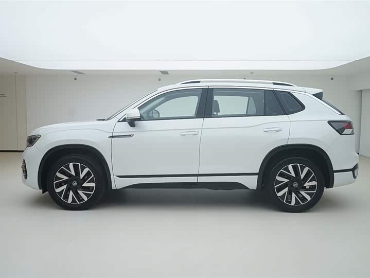 Фото 3 - Volkswagen Tayron