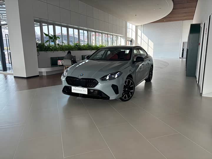 Фото 1 - BMW 2 Series