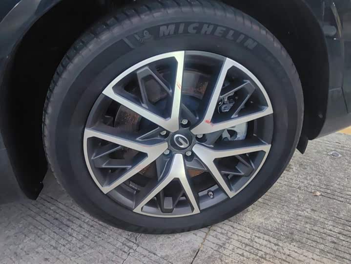 Фото 6 - GAC Trumpchi ES9