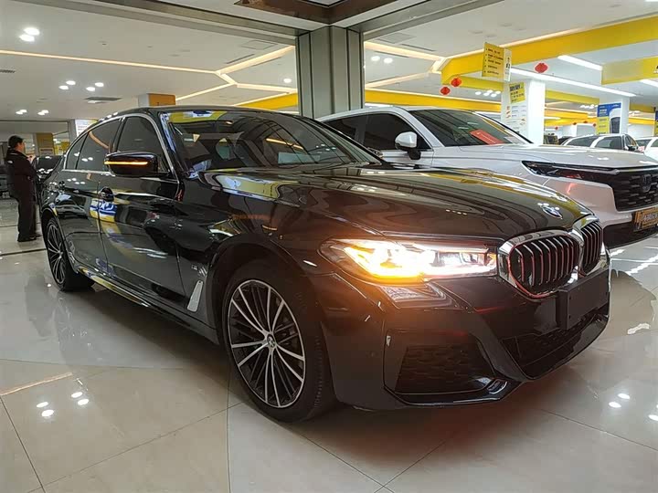 Фото 4 - BMW 5 Series