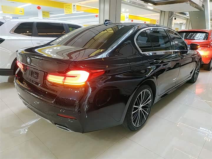 Фото 7 - BMW 5 Series