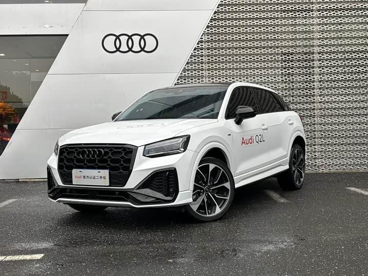 Фото 1 - Audi Q2L