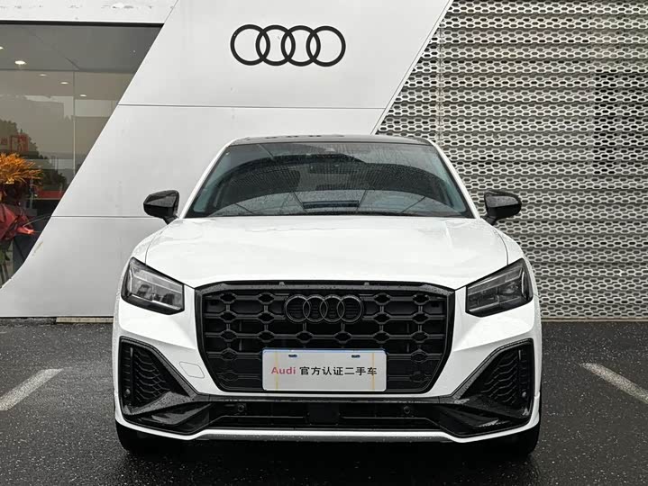 Фото 2 - Audi Q2L