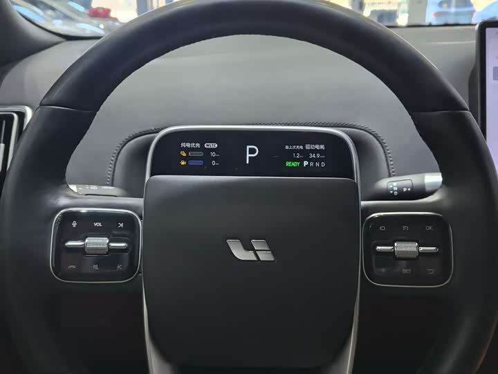 Фото 8 - LiXiang L8