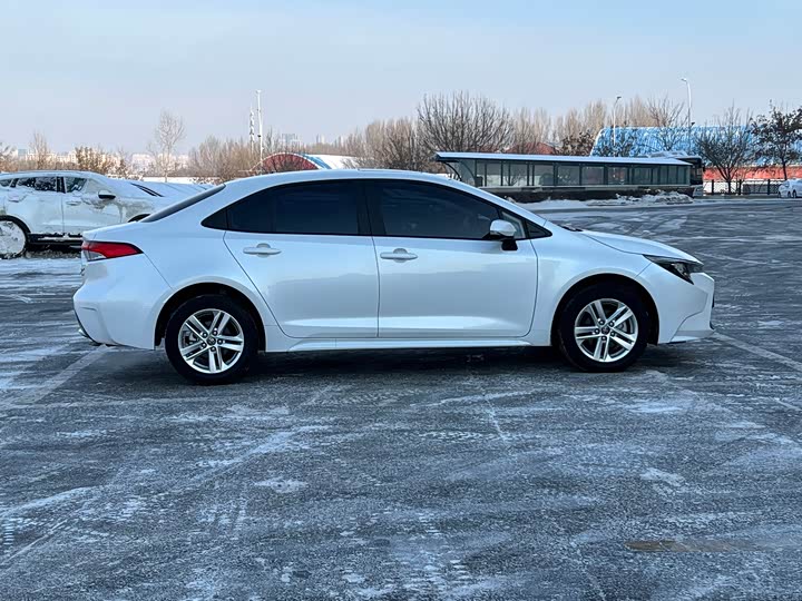 Фото 6 - Toyota Levin