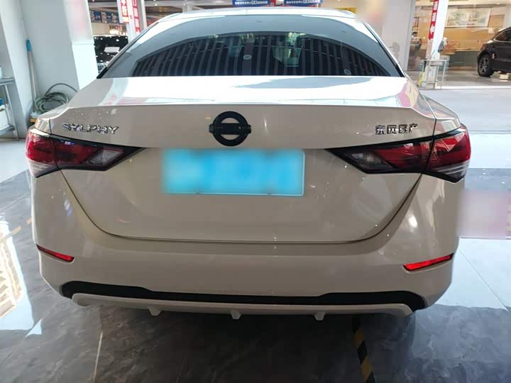 Фото 6 - Nissan Sylphy