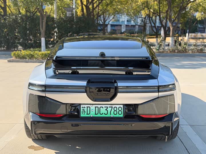 Фото 5 - HiPhi Z