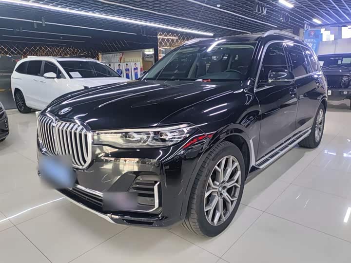 Фото 2 - BMW X7
