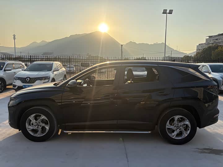 Фото 5 - Hyundai Tucson L