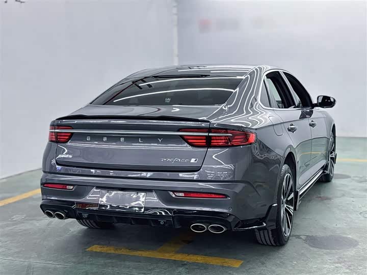 Фото 8 - Geely Preface