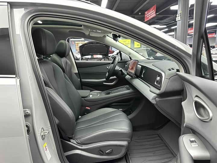 Фото 6 - BYD Sea Lion 05 EV