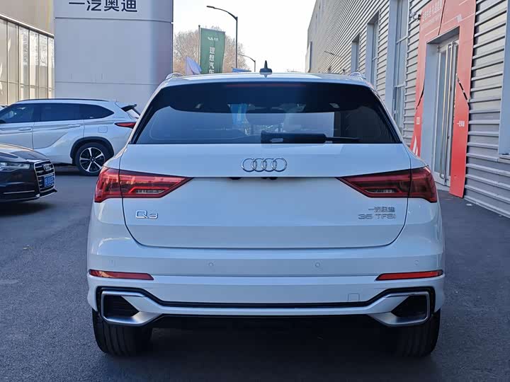 Фото 3 - Audi Q3