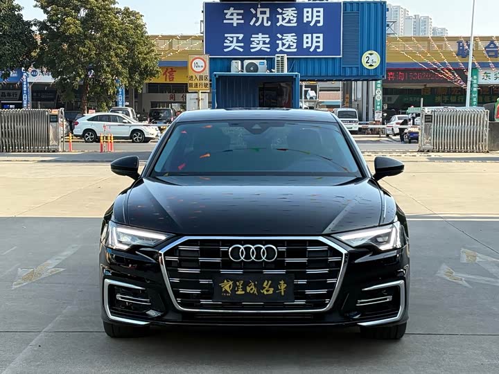 Фото 2 - Audi A6L