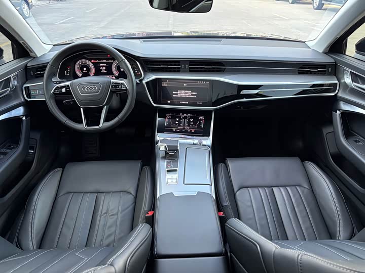 Фото 9 - Audi A6L