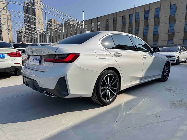 Фото 4 - BMW 3 Series