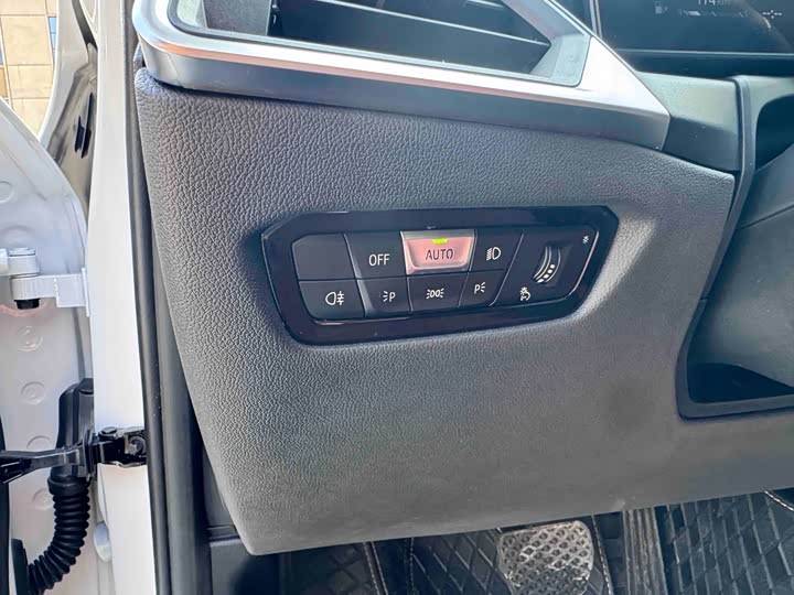 Фото 7 - BMW 3 Series