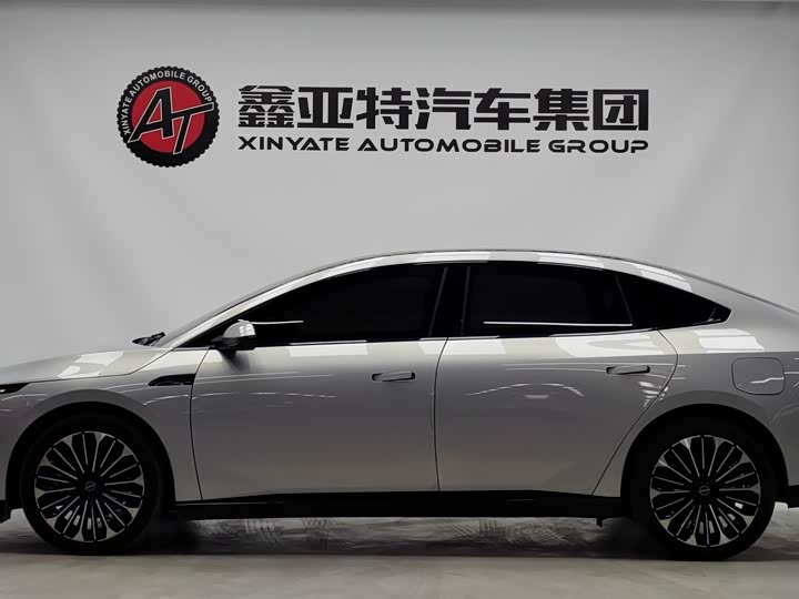 Фото 3 - Nissan N7