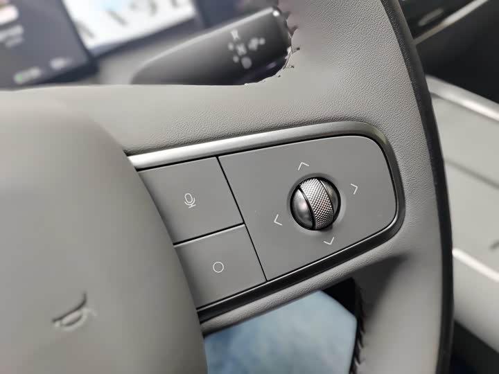 Фото 6 - Nissan N7