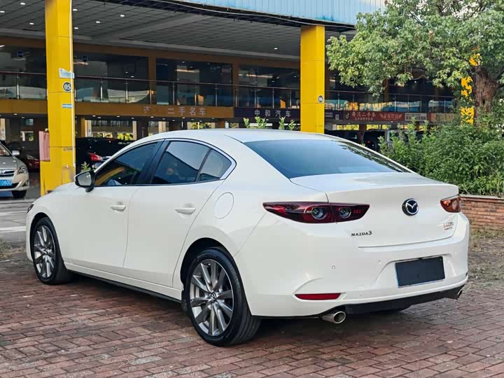 Фото 4 - Mazda 3 (Axela)