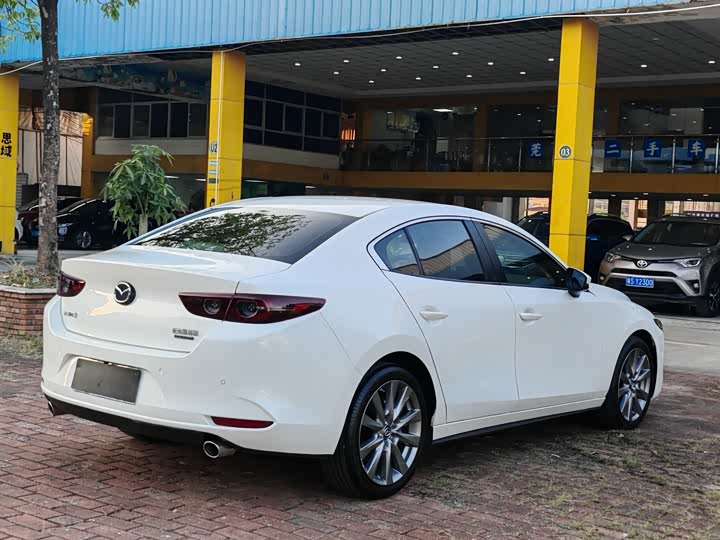 Фото 6 - Mazda 3 (Axela)