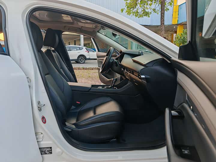 Фото 7 - Mazda 3 (Axela)