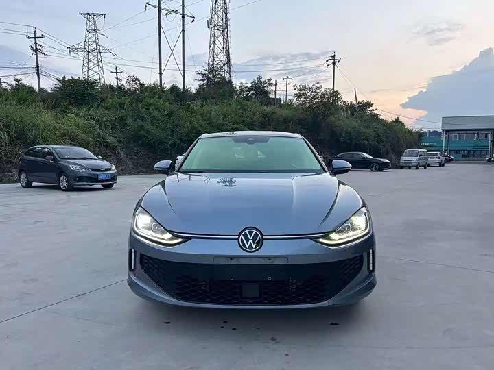 Фото 2 - Volkswagen Lamando L