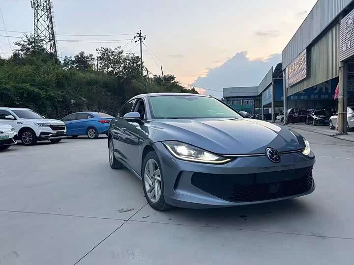 Фото 3 - Volkswagen Lamando L