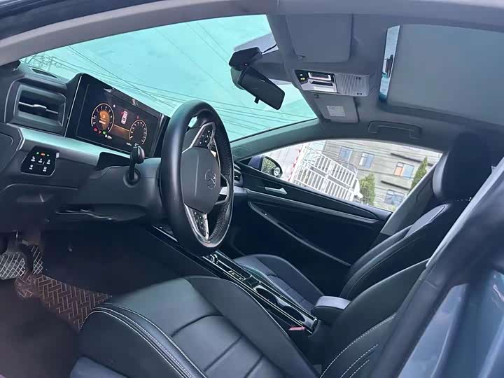 Фото 4 - Volkswagen Lamando L