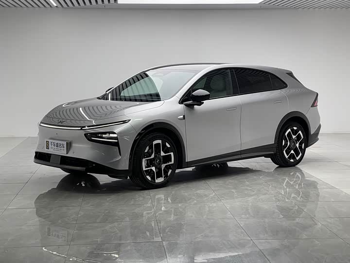 Фото 1 - XPeng G7