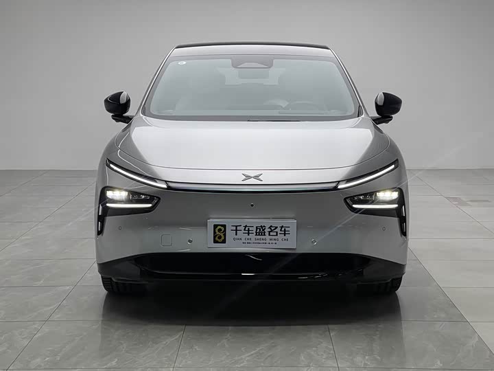 Фото 2 - XPeng G7